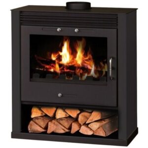 Poêle à bois V05 Rubin – 13 kW avec panneaux latéraux peints en noir et grande fenêtre panoramique frontale